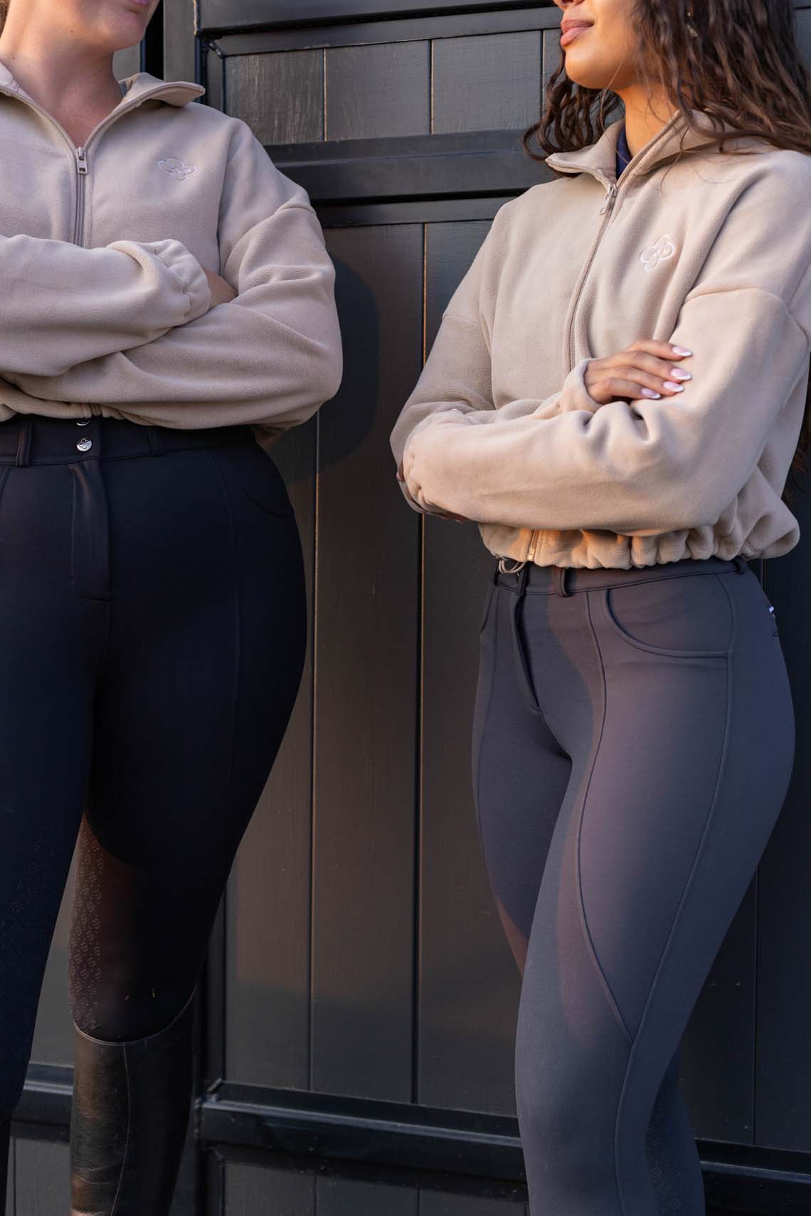 Cozy fleece jumper with wind-resistant fabric for outdoor riding