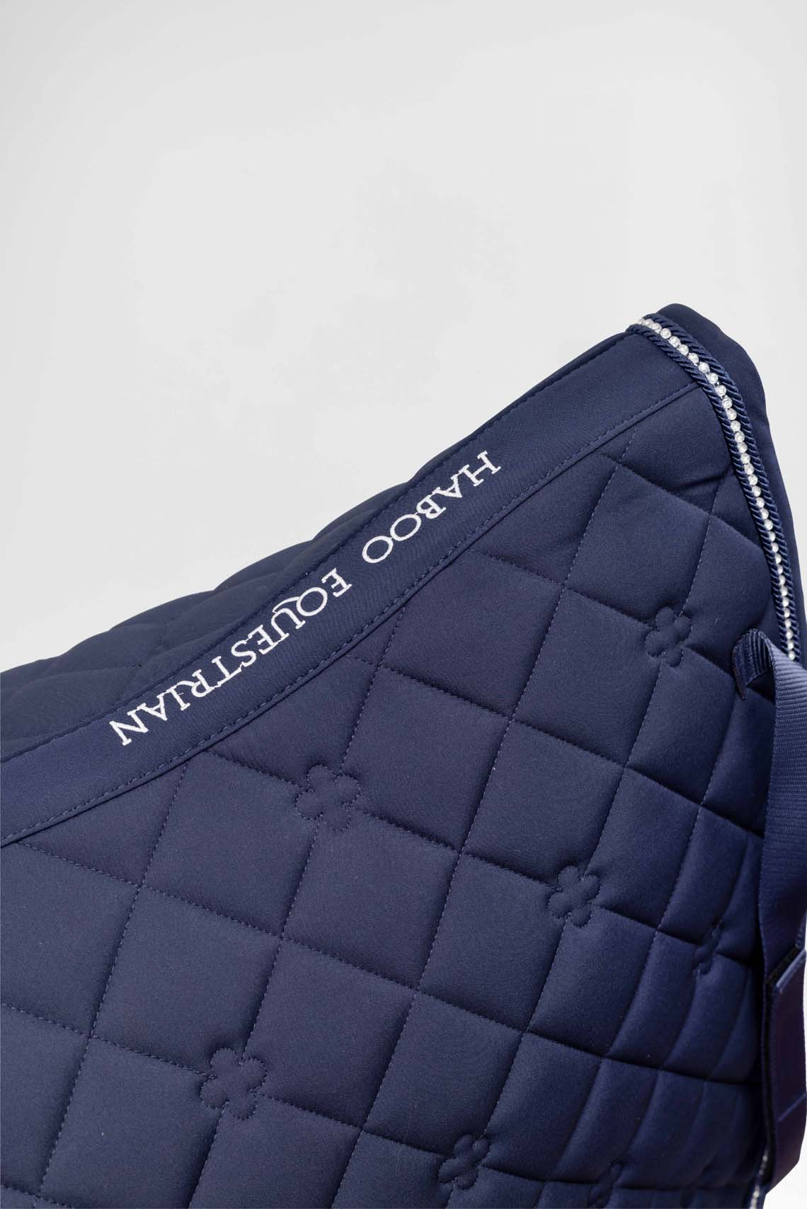 Classic navy riding saddle pad with innovative zipper pocket