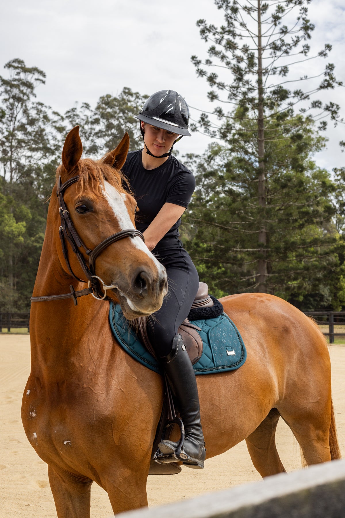 Peacock Green Jump Cut Saddle Pad With Pocket